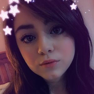 Meet your Posher, Genevieve